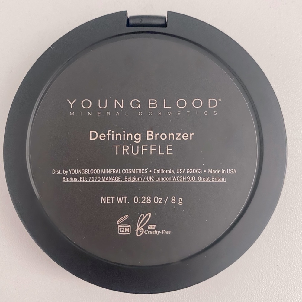 Youngblood Defining Bronzer- TRUFFLE